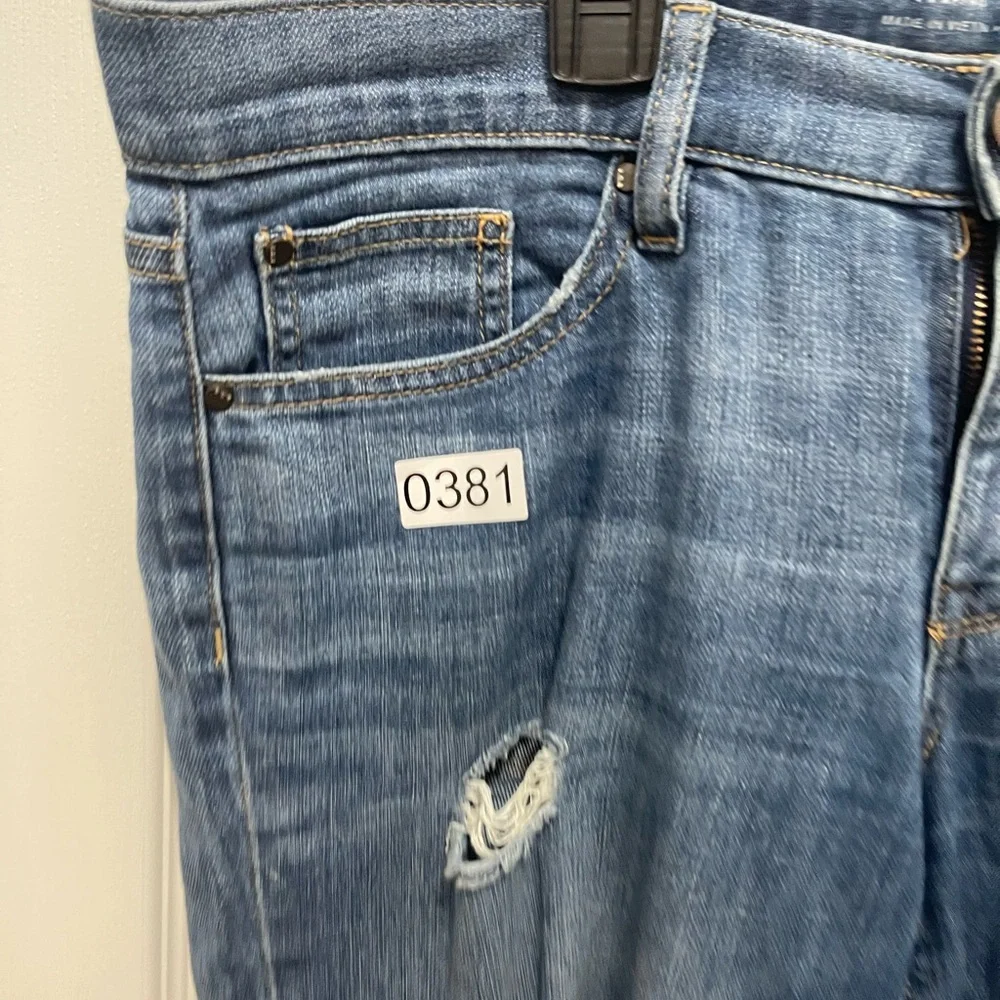 A.n.a jeans very distressed size 4 good condition - Picture 6 of 12